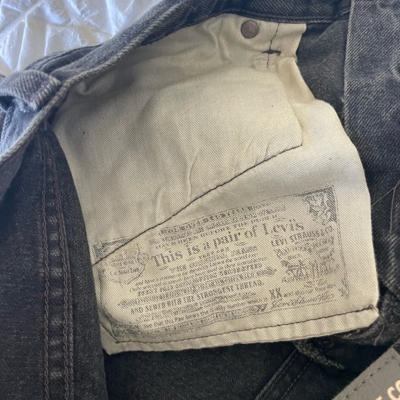 Levi's Black Jean Shorts - Picture 7 of 10